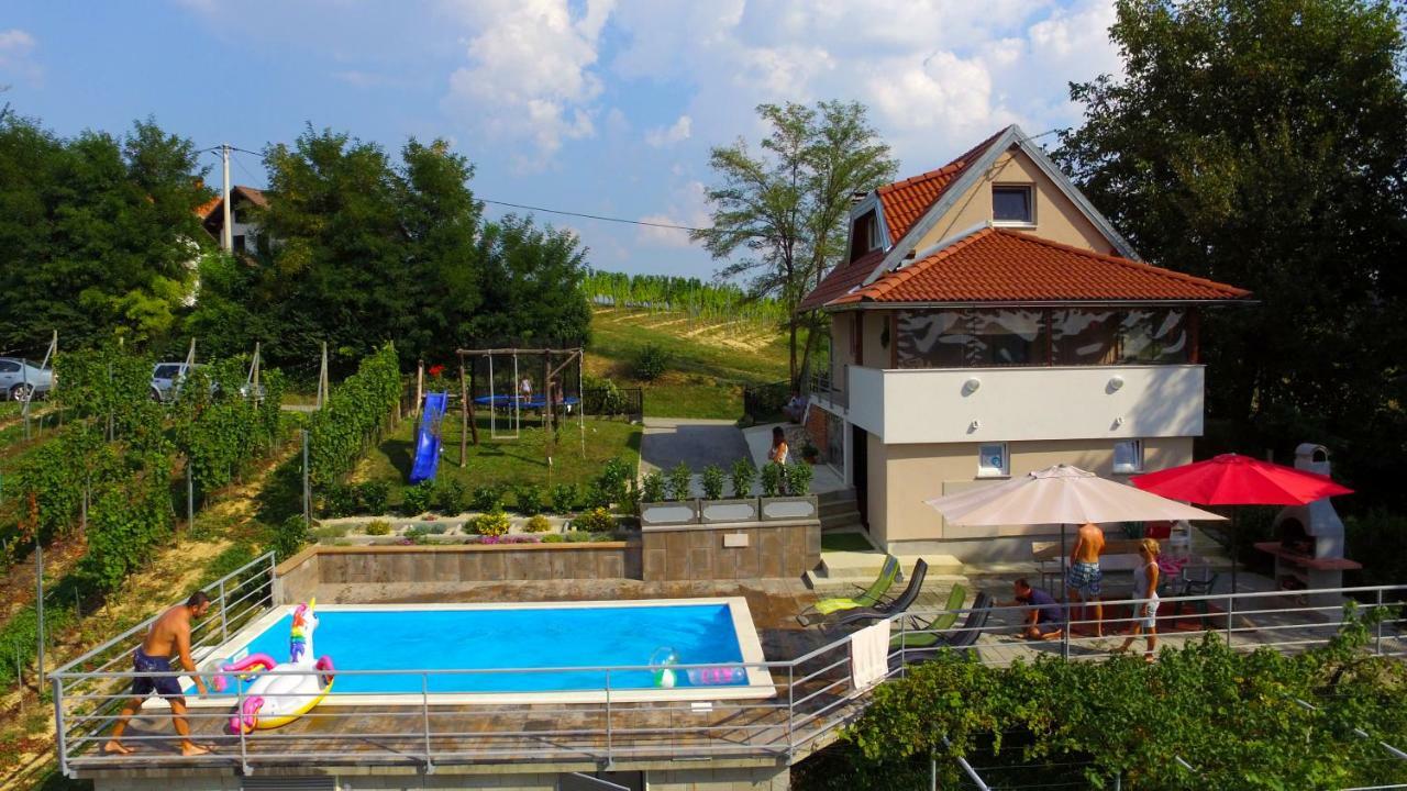 Elizabeta Holiday Home Strigova Ngoại thất bức ảnh